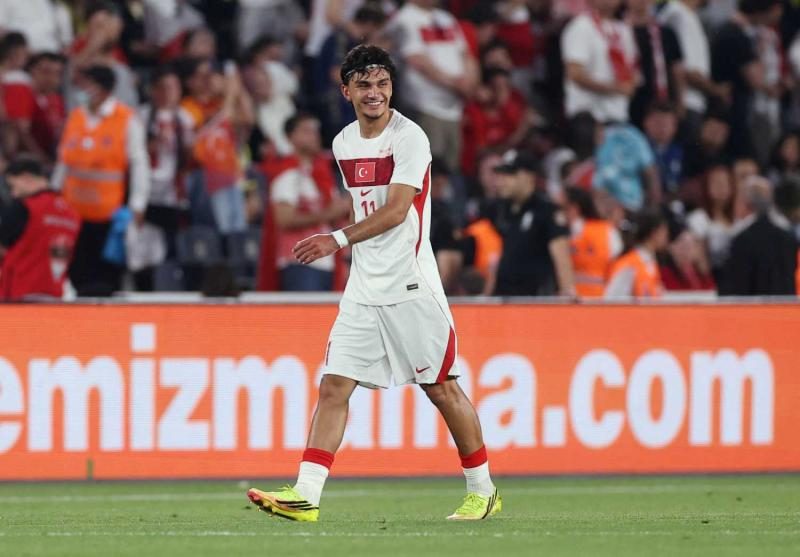 fenerbahceden galatasaraya dev transfer calimi ulusal yildiz gayede 0 5farI8ba