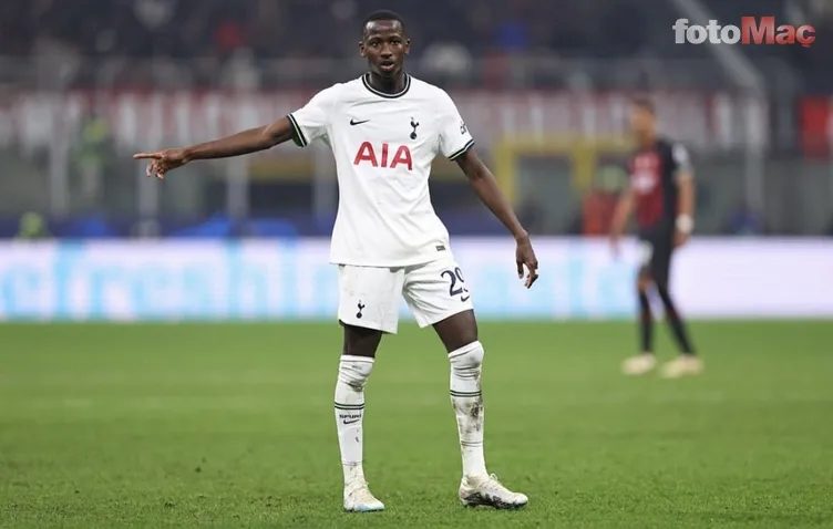 fenerbahceden galatasaraya pape matar sarr calimi 4 F4JgsvY7