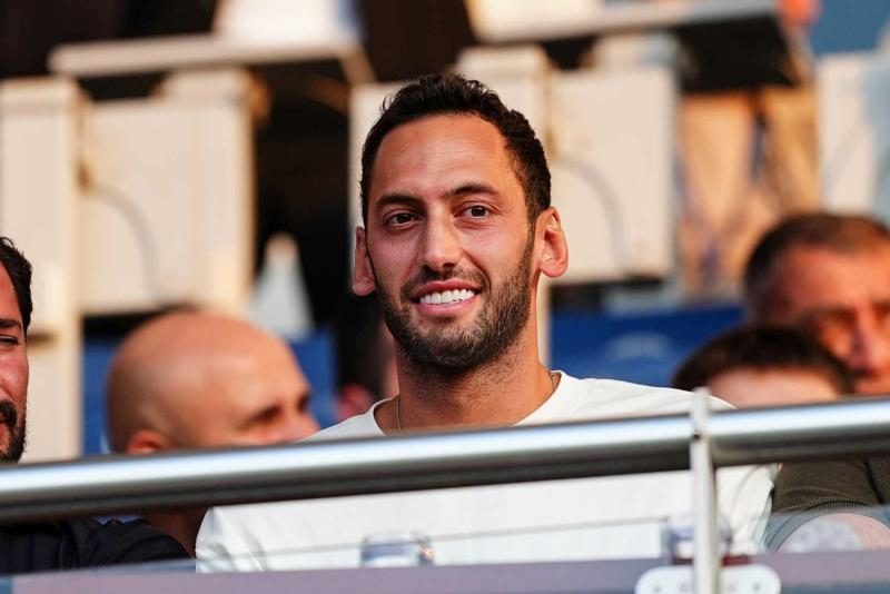 fenerbahceden hakan calhanoglu atagi aziz yildirim sahsen devrede 6 DbfCT5OS