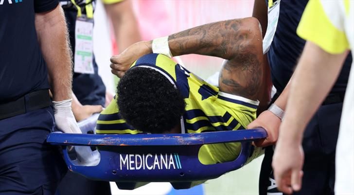 fenerbahceden jayden oosterwolde aciklamasi yKyGiJFw