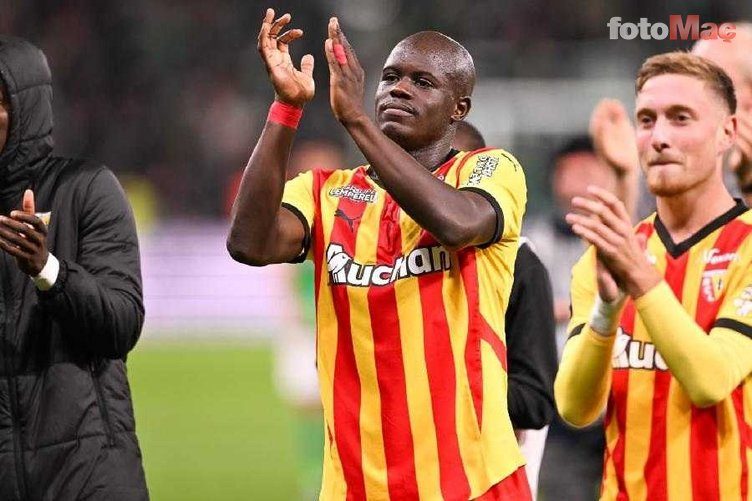 fenerbahceden malang sarra yeni teklif fransiz savunmacinin karari 7 382RFcWL