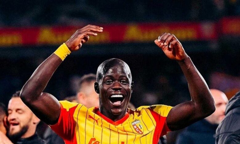 Fenerbahçe'den Malang Sarr'a yeni teklif! Fransız savunmacının kararı... 1 fenerbahceden malang sarra yeni teklif fransiz savunmacinin karari XYhLgK6d