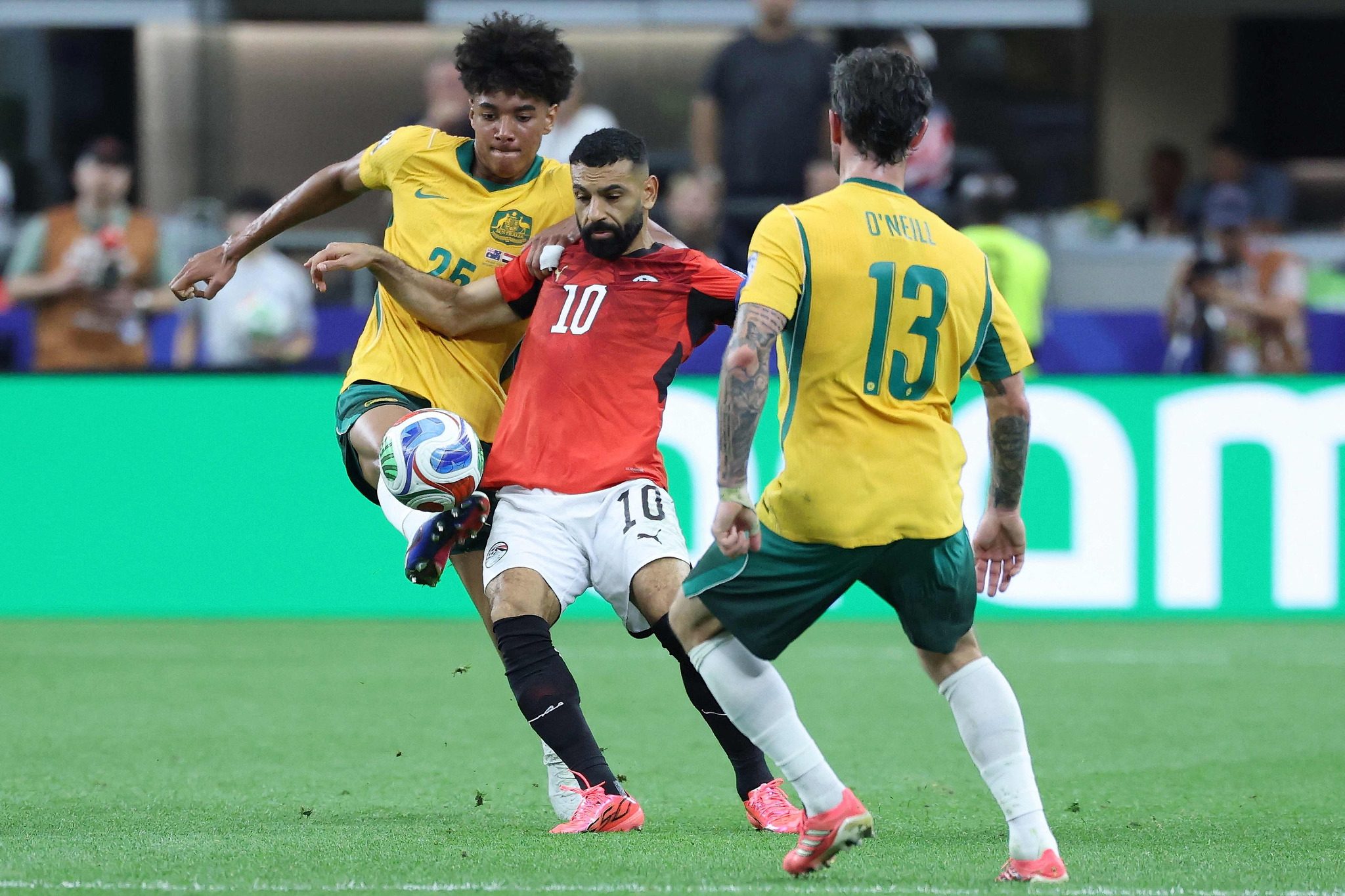 fenerbahceden mohamed salah surprizi iste idarenin transfer plani 4 P6meZJSc