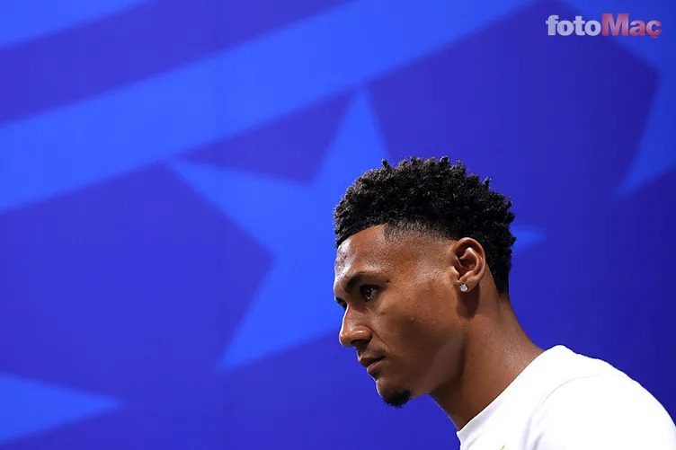 fenerbahceden ollie watkinsin transferi icin siki pazarlik 4 GXC9atJi
