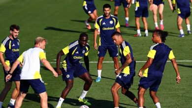 Fenerbahçe'den UEFA Listesinde değişiklik! Greenwood ve Ake... 19 fenerbahceden uefa listesinde degisiklik greenwood ve ake vjuvgekn