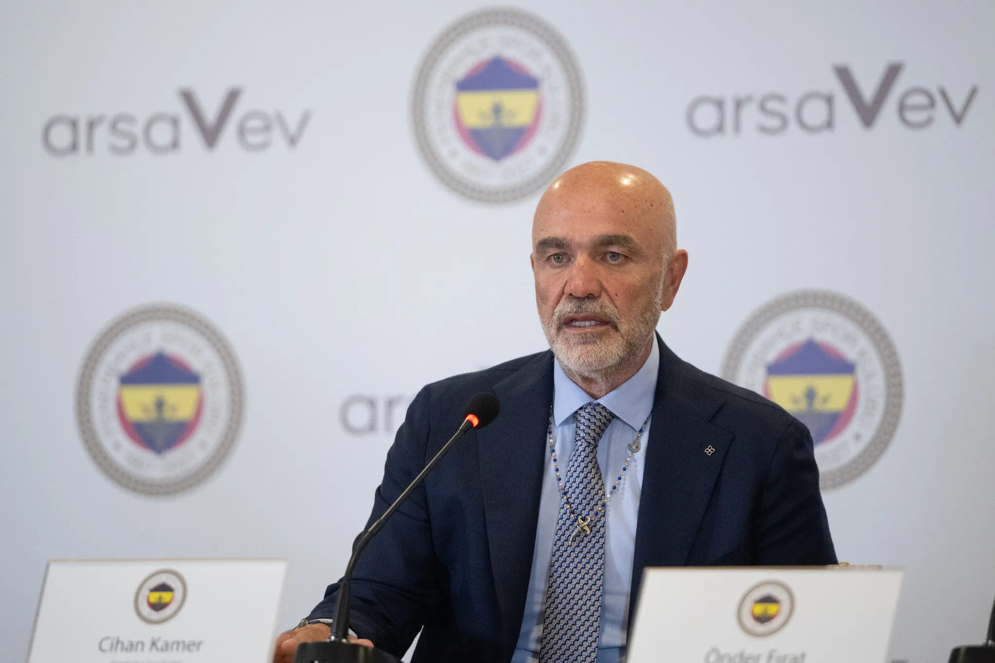 fenerbahceden ustun ligi karistiracak hamle besiktasin vlahovic plani bozulabilir 4 lFmpJSG6
