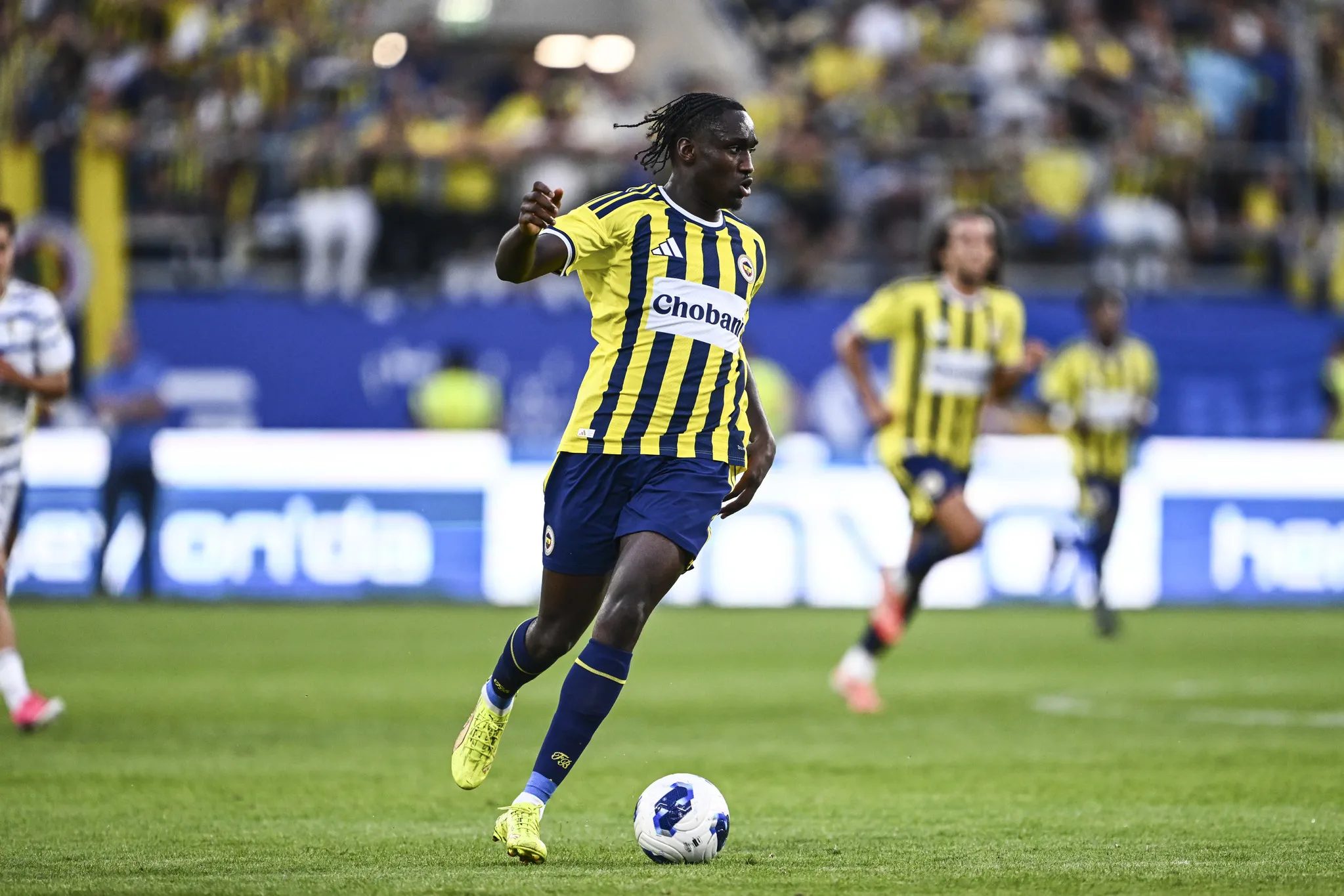 Fenerbahçeli futbolcu için görüşmeler başladı! Devre arasında gruba katılmıştı 10 fenerbahceli futbolcu icin gorusmeler basladi devre arasinda gruba katilmisti 8 hDdEtC5D