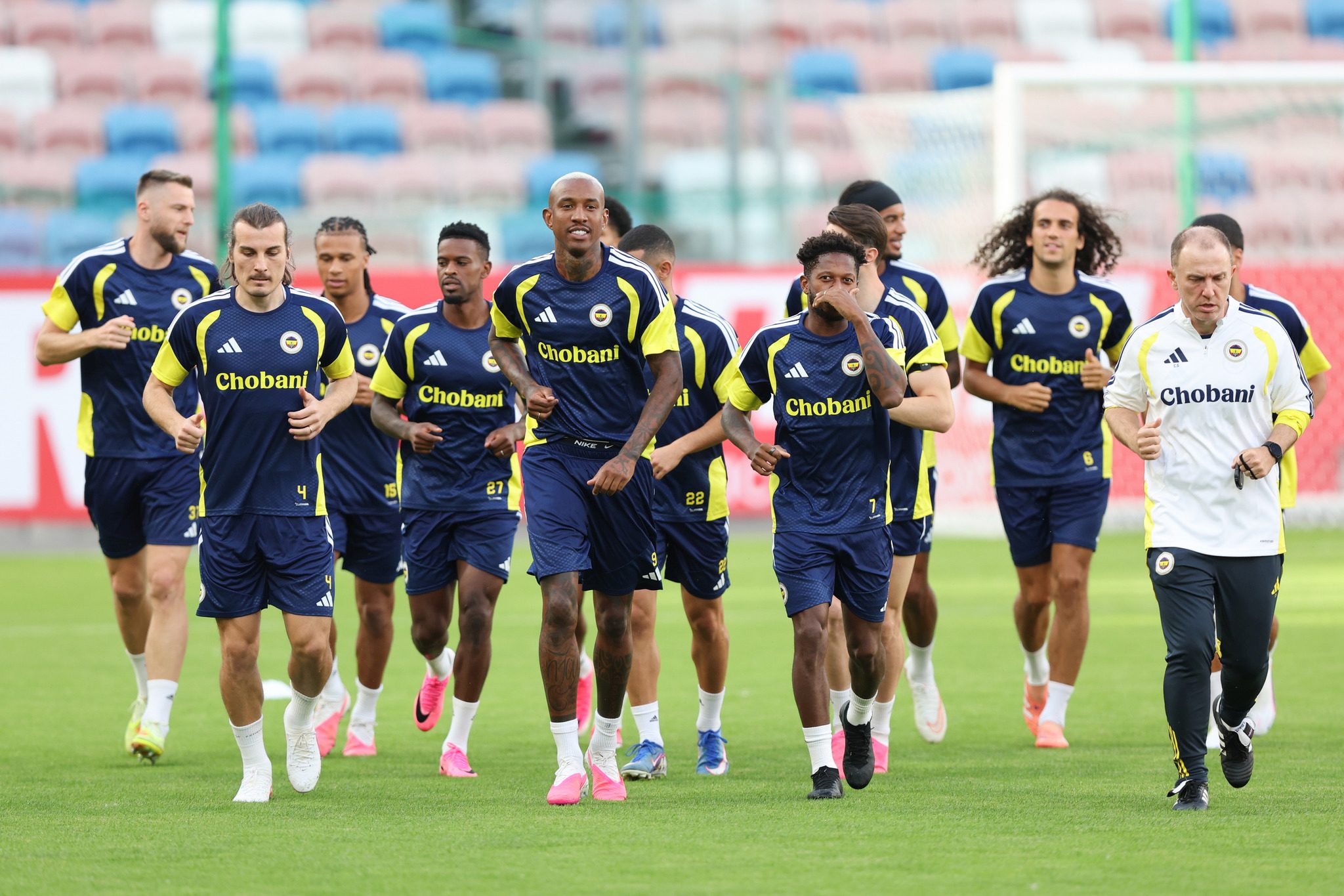 fenerbahceli yildiz prensipte muahedeye vardi iste yildirimin transfer talebi 11