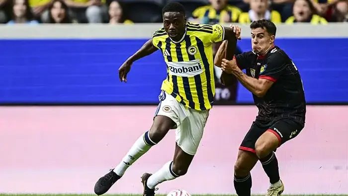 Fenerbahçeli yıldıza 10 milyon euroluk teklif! Karar etabında: Musaba'dan dev kar 7 fenerbahceli yildiza 10 milyon euroluk teklif karar etabinda musabadan dev kar 5 RnMlJbKZ