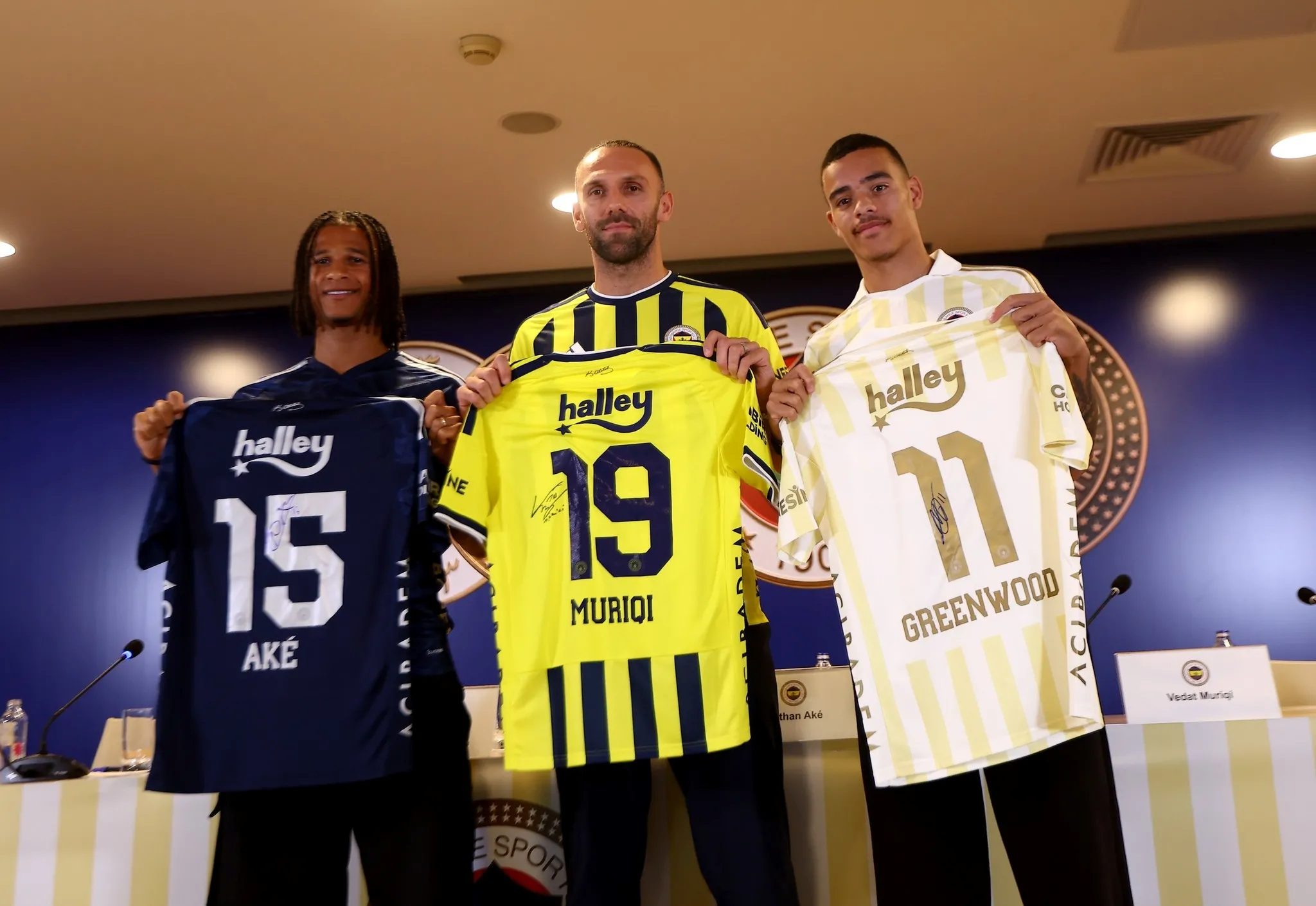Fenerbahçeli yıldıza eski kulübü talip! Transfer koşullarını sordular 4 fenerbahceli yildiza eski kulubu talip transfer kosullarini sordular 2 b2PSZWv6