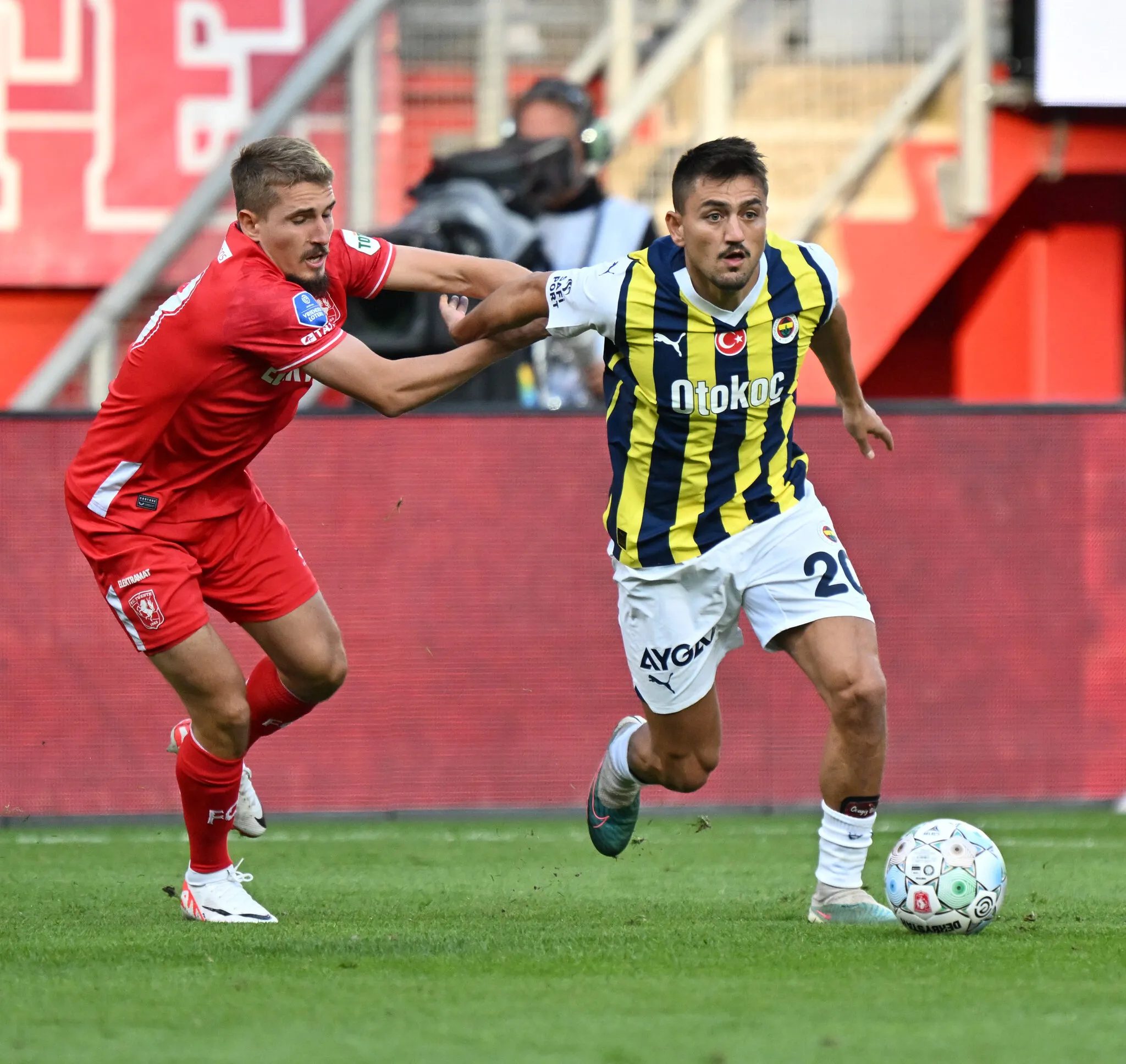 Fenerbahçeli yıldıza eski kulübü talip! Transfer koşullarını sordular 9 fenerbahceli yildiza eski kulubu talip transfer kosullarini sordular 7