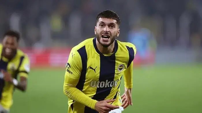 Fenerbahçe'nin ezeli rakibinden Oğuz Aydın'a resmi teklif! 4 fenerbahcenin ezeli rakibinden oguz aydina resmi teklif 2 sEZUVN6g
