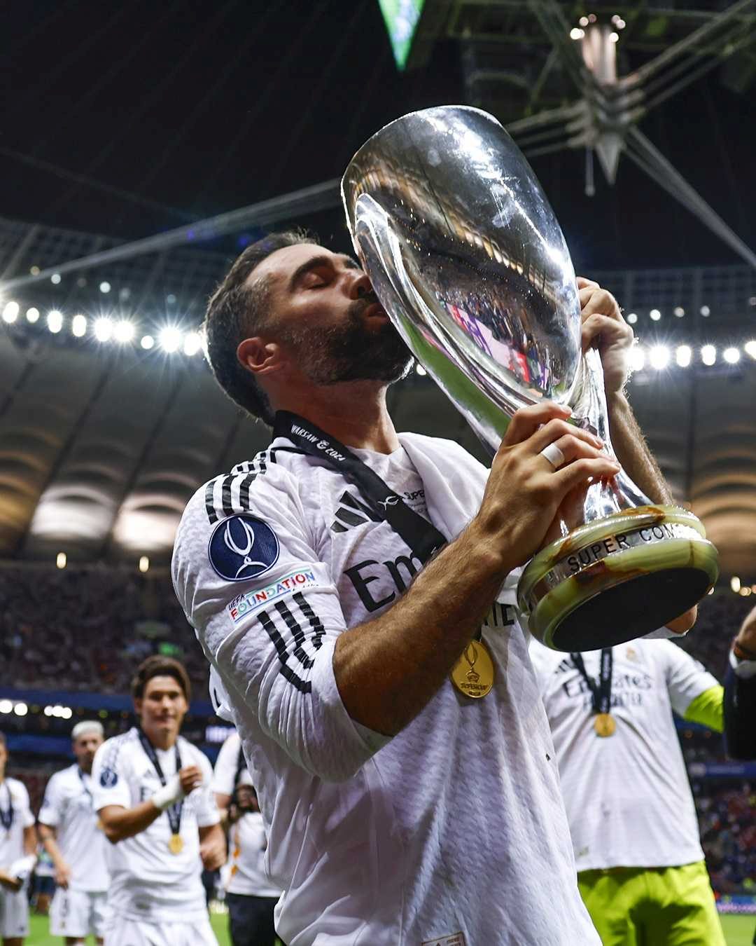 fenerbahcenin yeni sag beki real madridden ismail kartaldan transfere onay 3 ps5fuXA3