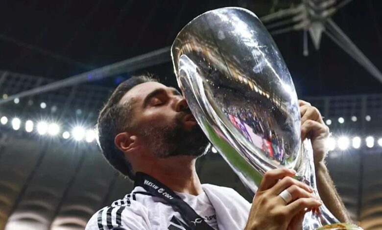 fenerbahcenin yeni sag beki real madridden ismail kartaldan transfere onay wP7DI5aS