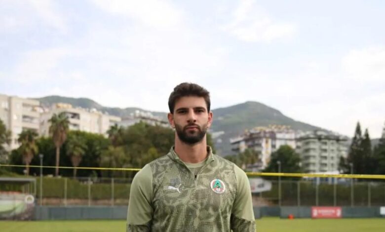 Fenerbahçe'nin yeni stoperi Harika Lig'den! Transfere sıcak bakıyor 1 fenerbahcenin yeni stoperi harika ligden transfere sicak bakiyor PsEWdOGL