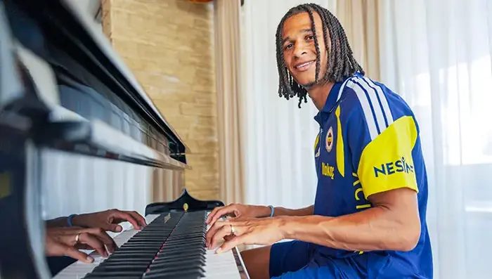Fenerbahçe'nin yıldızına Arabistan'dan astronomik transfer teklifi! Merih'in yanına gidebilir 3 fenerbahcenin yildizina arabistandan astronomik transfer teklifi merihin yanina gidebilir 1 6gTkEq9T