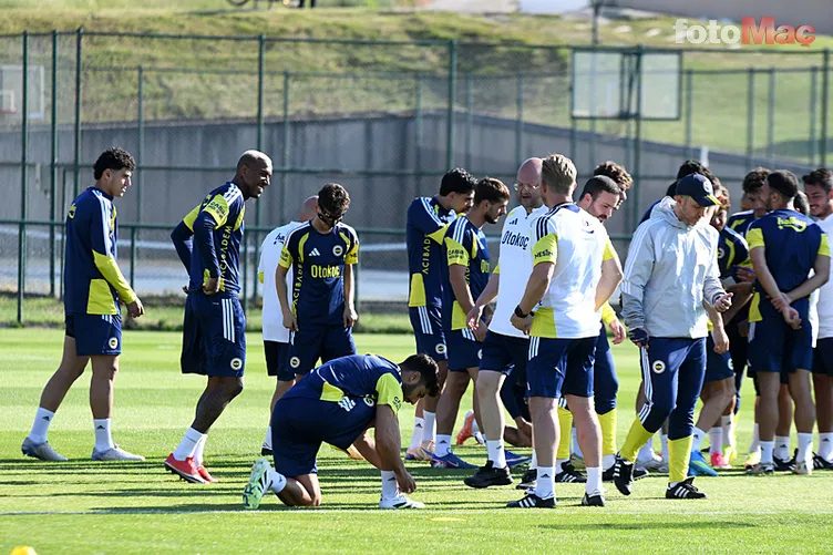 Fenerbahçe'nin yıldızına Hull City kancası! Transferde maaş ayrıntısı 3 fenerbahcenin yildizina hull city kancasi transferde maas ayrintisi 1 He6BwvXT