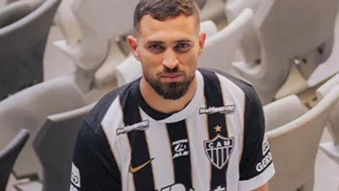 Fenerbahçe'nin yıldızının aklını çelmeye çalışıyorlar! 'Ne olur, bize gel' | Transfer itirafı 8 fenerbahcenin yildizinin aklini celmeye calisiyorlar ne olur bize gel transfer itirafi 6 NjQLZJfc