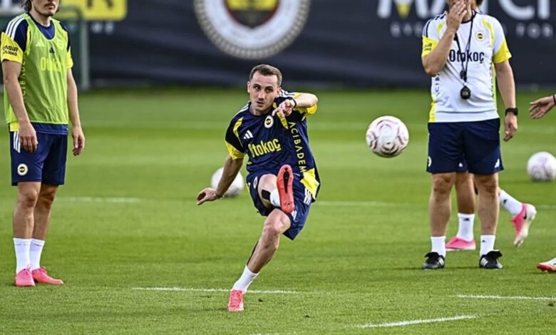 Fenerbahçe'ye Kerem Aktürkoğlu için dev teklif! Ulusal futbolcunun kararı... 1 fenerbahceye kerem akturkoglu icin dev teklif ulusal futbolcunun karari G59RbSFO