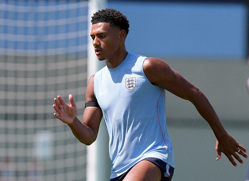 fenerbahceye ollie watkins transferinde mujdeli haber 7 brCd2ZBa