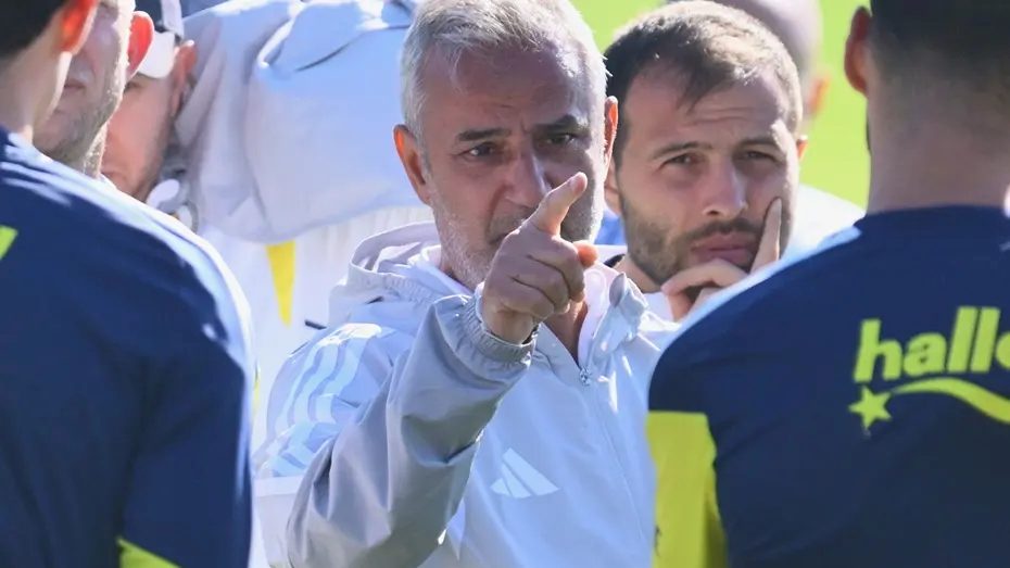 Fenerbahçe'ye Sidiki Cherif piyangosu! Transferde sıcak gelişme 5 fenerbahceye sidiki cherif piyangosu transferde sicak gelisme 3