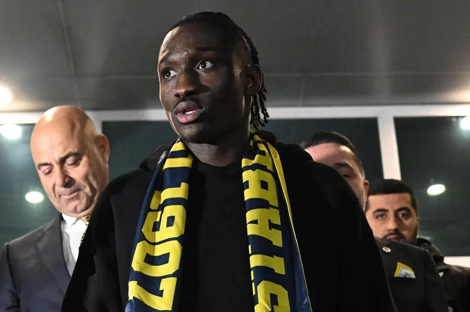 Fenerbahçe'ye Sidiki Cherif piyangosu! Transferde sıcak gelişme 6 fenerbahceye sidiki cherif piyangosu transferde sicak gelisme 4 TH58tWmX