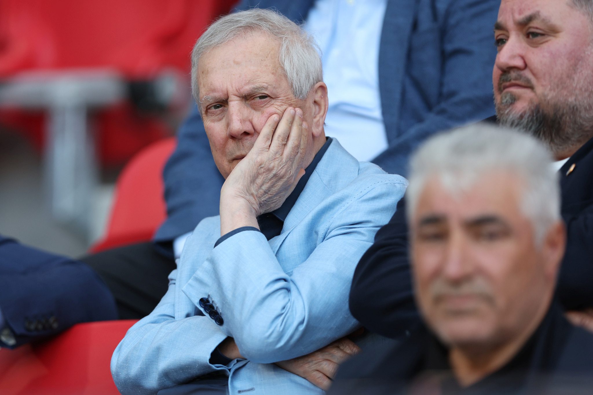 fenerbahceye transferde rakip cikti gorusmeler basliyordu 0 XcCRiLKV
