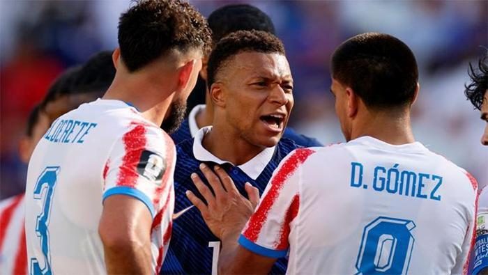 fransa paraguay saha ringe dondu yumruk ve tekmeler havada ucustu mbappe cildirdi pislesmemiz gerekiyorsa pislesiriz bHtci2Ii