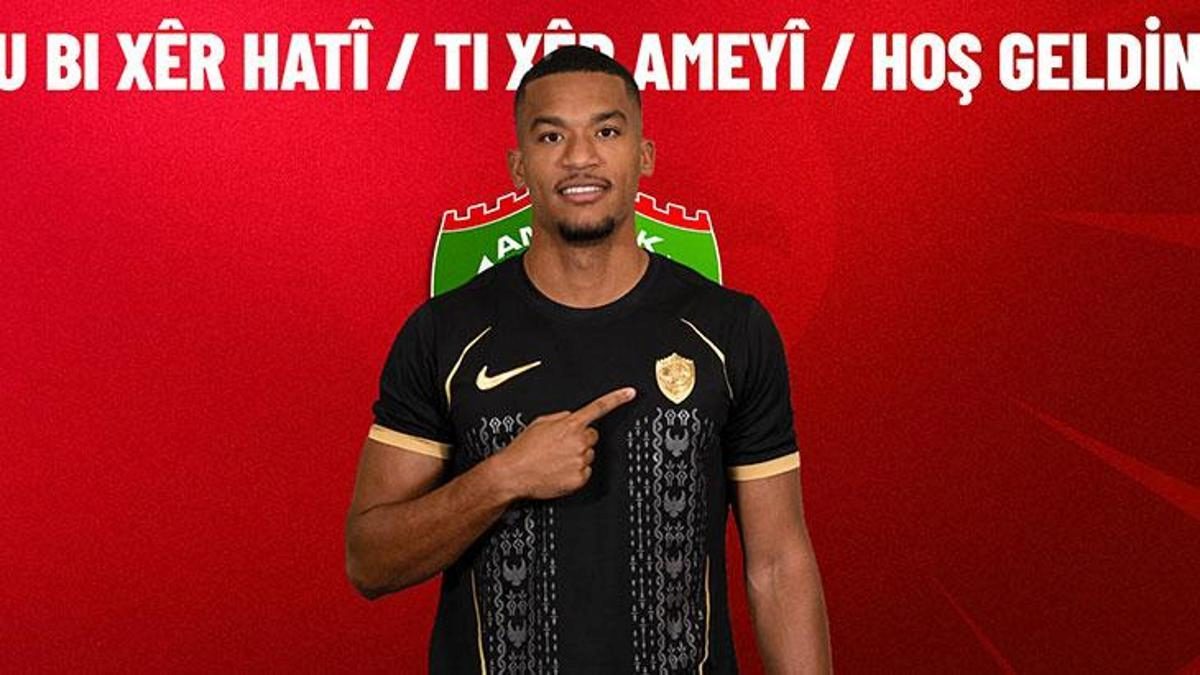 Fransız kaleci Alban Lafont resmen Amed SK'da 12 fransiz kaleci alban lafont resmen amed skda BLibfsuq