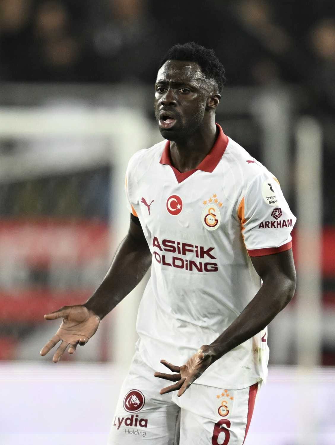 galatasaray davinsonun alternatiflerini belirledi iste b ve c planlari 0 h1bq7cwf