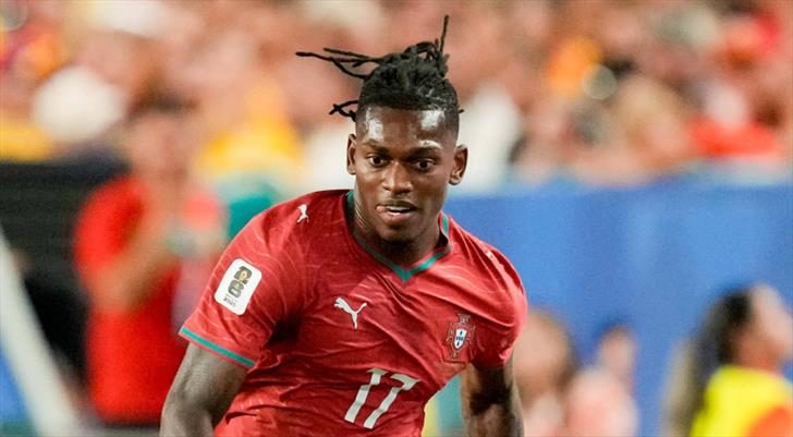Galatasaray için Rafael Leao iddiası! Teklif yapıldı 1 galatasaray icin rafael leao iddiasi teklif yapildi C5uRmOn3