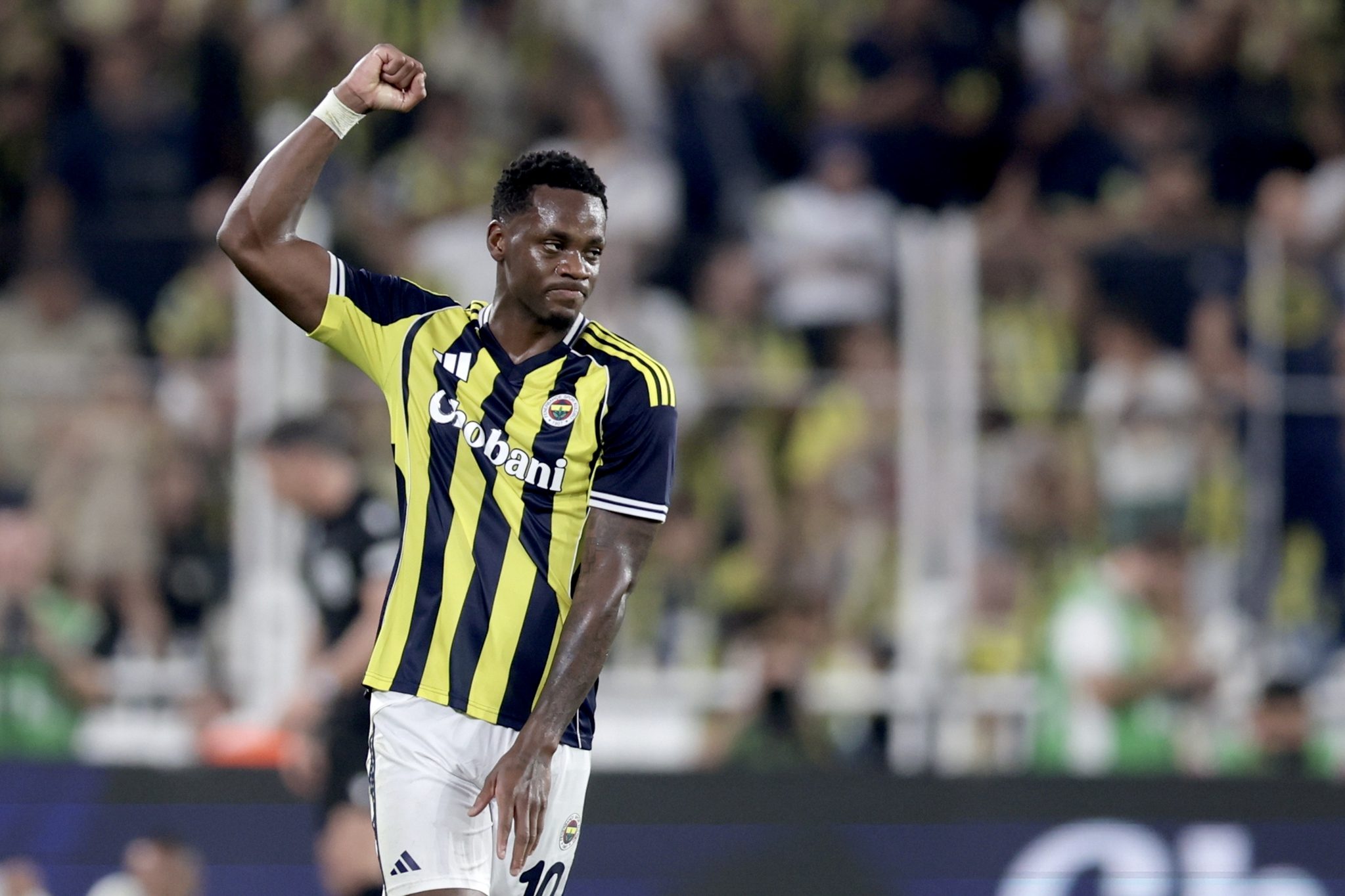galatasaray ilk transferini bitiriyor iste transferin maliyeti ve oyuncunun gelecegi tarih 8 RKg9YdRA
