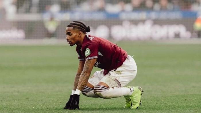 Galatasaray peşindeydi! Suudi Arabistan'a gidiyor: Devasa bonservis bedeli 4 galatasaray pesindeydi suudi arabistana gidiyor devasa bonservis bedeli 2 b3EQnPA1
