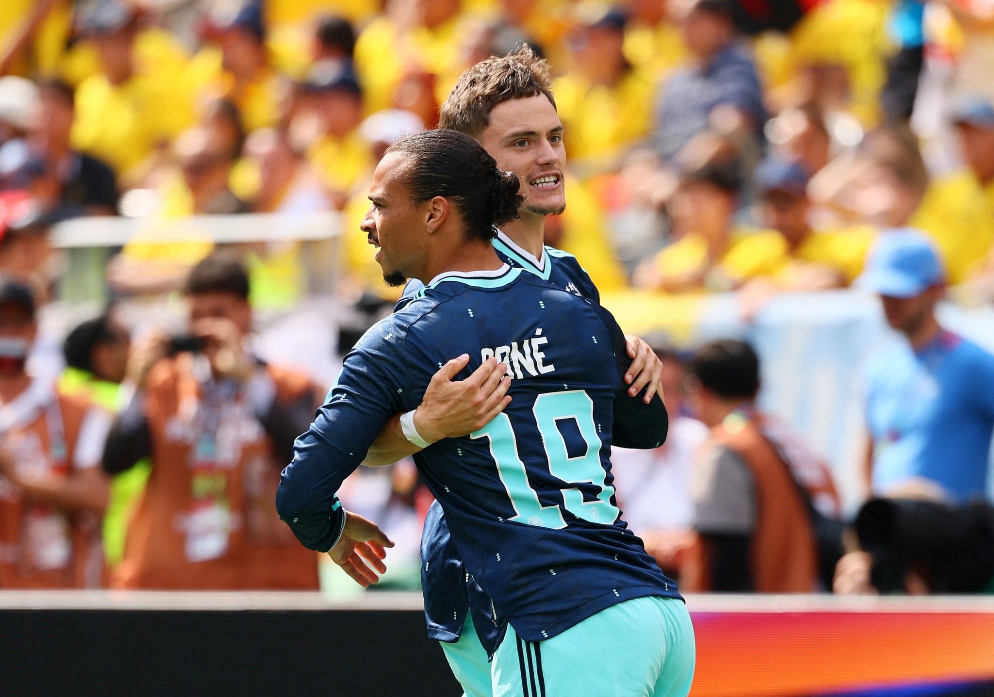 galatasaray transfer haberi leroy sane icin flas ayrilik iddiasi iste bonservis bedeli 7 bMU9JwVy