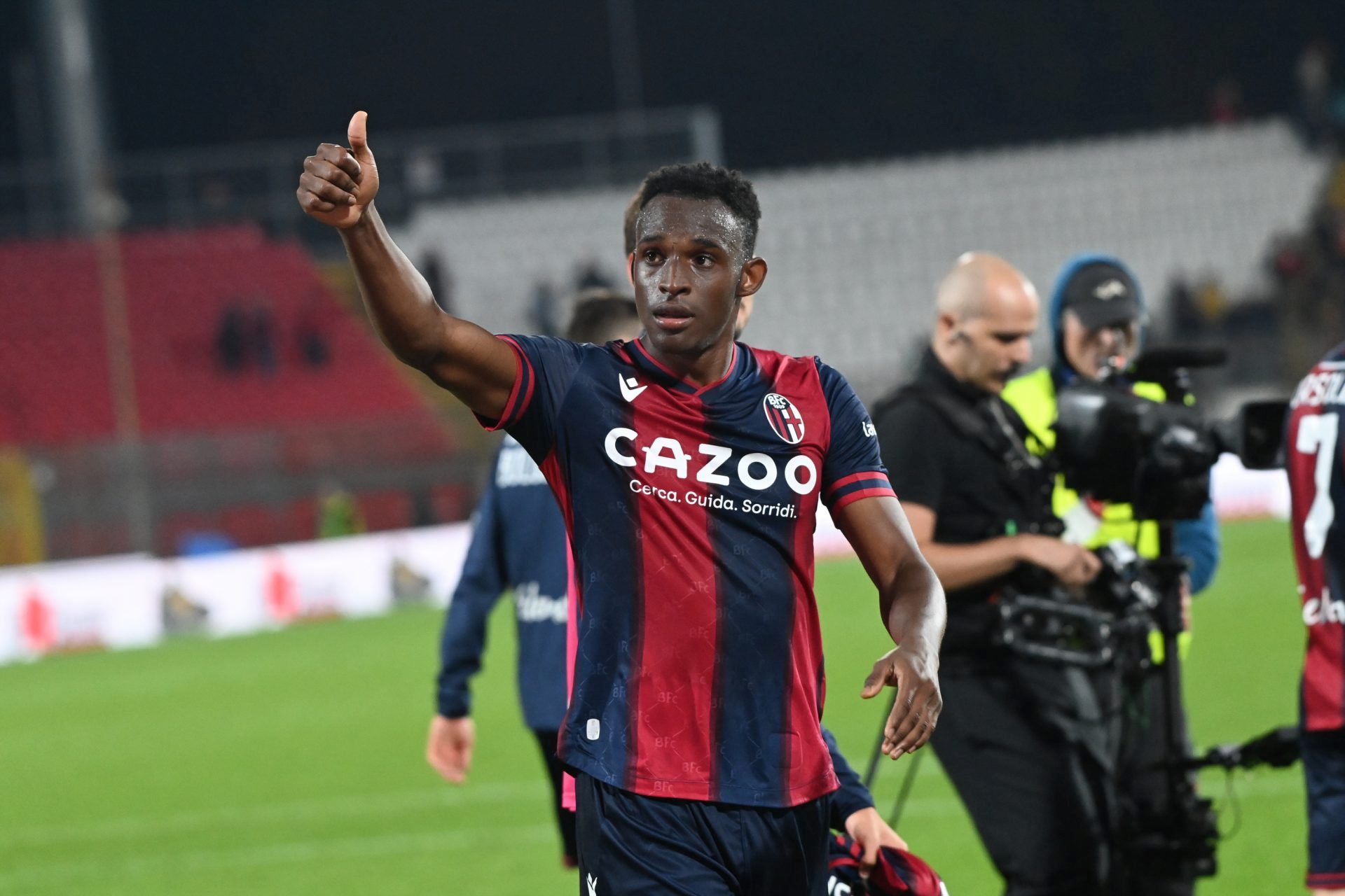 Galatasaray yıldız ismin transferi için el sıkıştı! Maaşını bile duyurdular 12 galatasaray yildiz ismin transferi icin el sikisti maasini bile duyurdular 10 Bz8XjM8Y