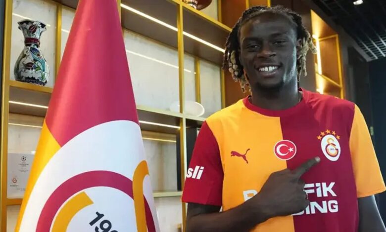 Galatasaray'a 11. Fransız 1 galatasaraya 11 fransiz 3XsA5FFx