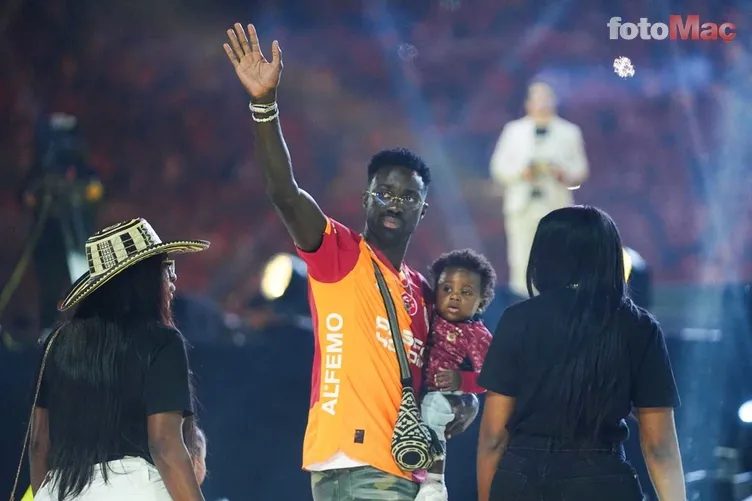 Galatasaray'a Davinson Sanchez şoku! Ayrılık... 8 galatasaraya davinson sanchez soku ayrilik 6 7Hr3jjaR
