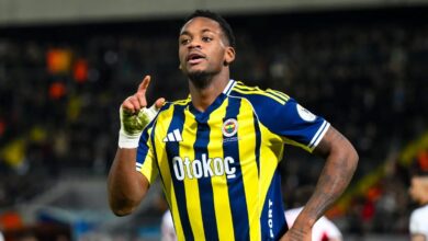 Galatasaray'a Jhon Duran sonrası! İmzalar beklenirken... 7 galatasaraya jhon duran sonrasi imzalar beklenirken CYl8Tjcd