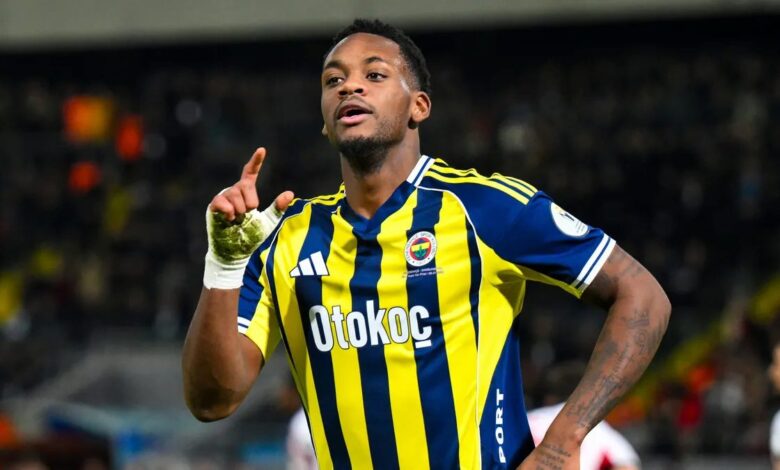 Galatasaray'a Jhon Duran sonrası! İmzalar beklenirken... 1 galatasaraya jhon duran sonrasi imzalar beklenirken CYl8Tjcd