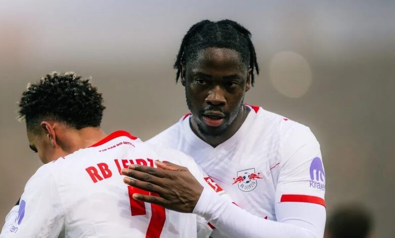 Galatasaray'a stoper transferinde 10+4 önerisi! Teknik heyet pahalandırıyor 1 galatasaraya stoper transferinde 104 onerisi teknik heyet pahalandiriyor YBcKD9V1