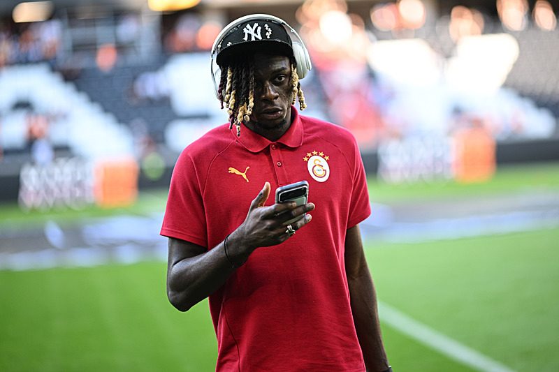 galatasarayda 104 depremi 2 oyuncuyla yollar ayrilacak 2 tlC6gkJb