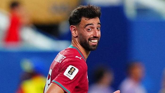 Galatasaray'da Bruno Fernandes operasyonu! Masaya oturulacak 6 galatasarayda bruno fernandes operasyonu masaya oturulacak 4 PAymF9b6