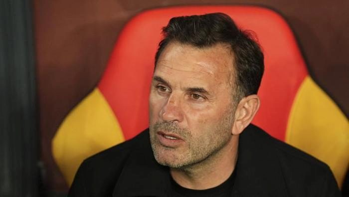 Galatasaray'da forvet transferinde zıt köşe! Jhon Duran beklenirken sürpriz isim 2 galatasarayda forvet transferinde zit kose jhon duran beklenirken surpriz isim 0 IpNuZZib