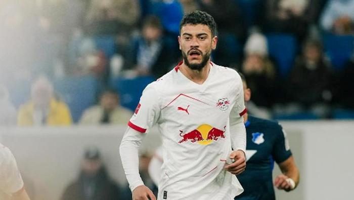 galatasarayda forvete surpriz isim okan buruk transferi sahsen istedi 4 VuhJWvuM