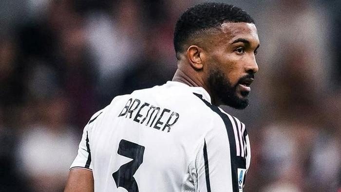 Galatasaray'da ikinci transfer bombası patlıyor! Di Marzio gece yarısı heyecanlandırdı 3 galatasarayda ikinci transfer bombasi patliyor di marzio gece yarisi heyecanlandirdi 1 9qjUEUNr