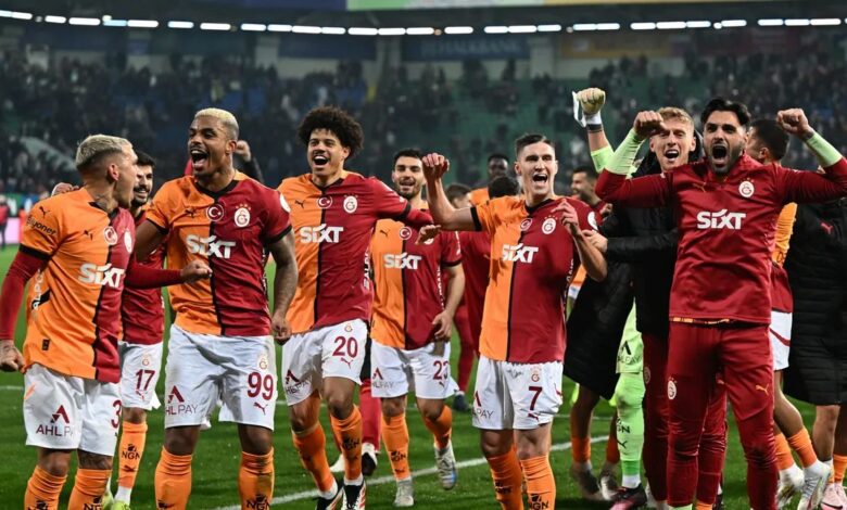 Galatasaray'da karar verildi! Yıldız isme yeni mukavele 1 galatasarayda karar verildi yildiz isme yeni mukavele NA2DunM2