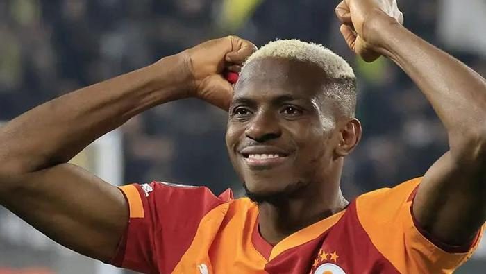 Galatasaray'da Osimhen'den Okan Buruk'a telefon! Transfer olacak mı? 4 galatasarayda osimhenden okan buruka telefon transfer olacak mi 2 fv6dbAzB