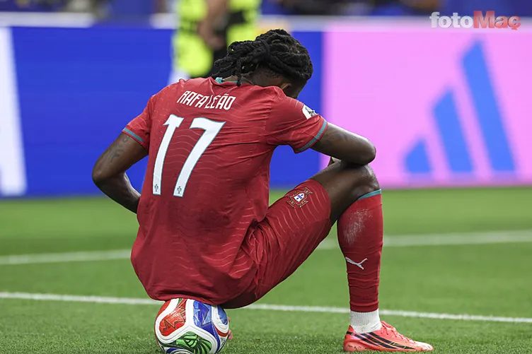 galatasarayda rafael leao heyecani teklif ortaya cikti 6 zB2UYkuC