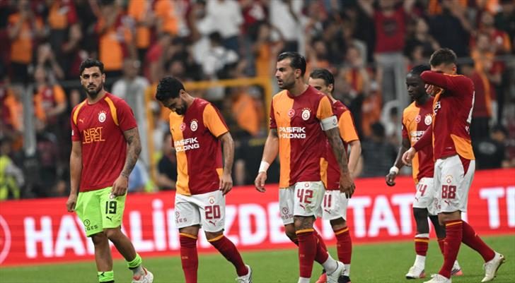 Galatasaray'da sezon öncesi dikkat çeken performans! 1 galatasarayda sezon oncesi dikkat ceken performans p9rwt4eW