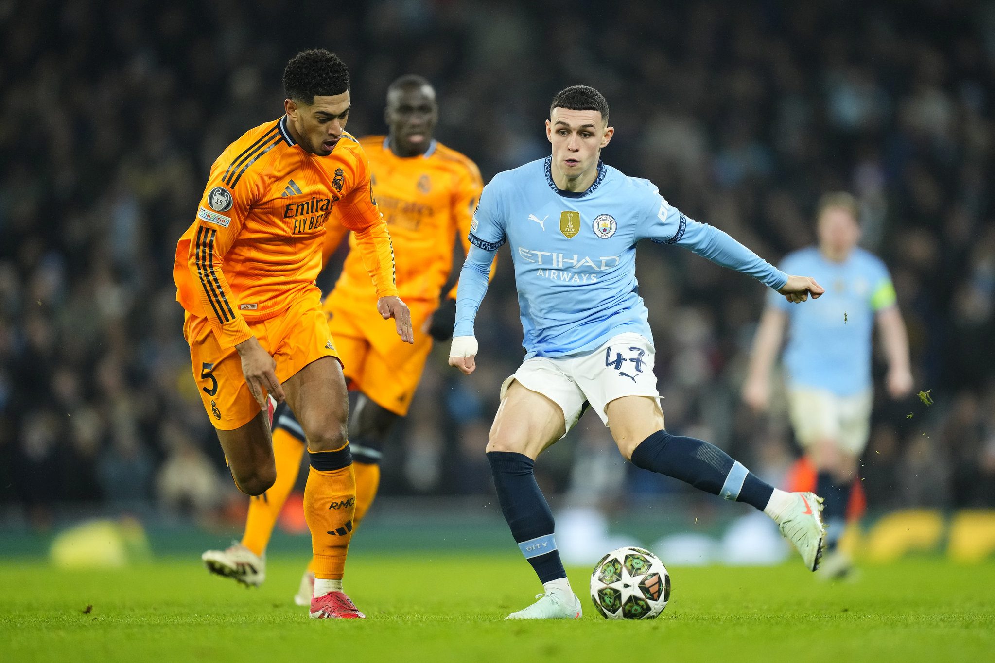 galatasarayda sicak phil foden gelismesi transferde devreye girdiler 7